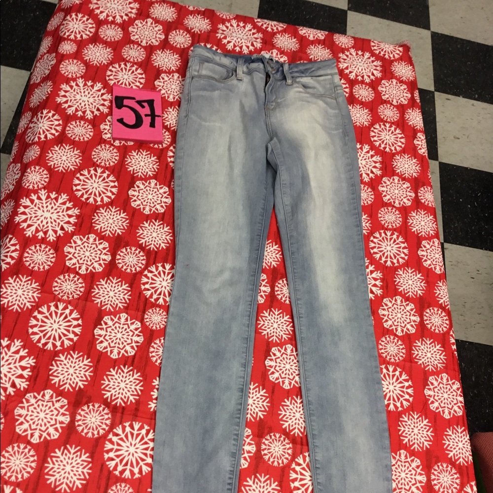 Size 5 - Picture 2 of 5